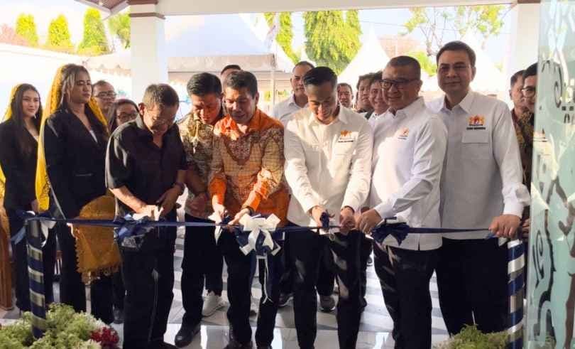 Ketum Kadin Indonesia Anindya Bakrie Resmikan Kantor Baru Kadin Sulteng, Puji Pertumbuhan Ekonomi Da