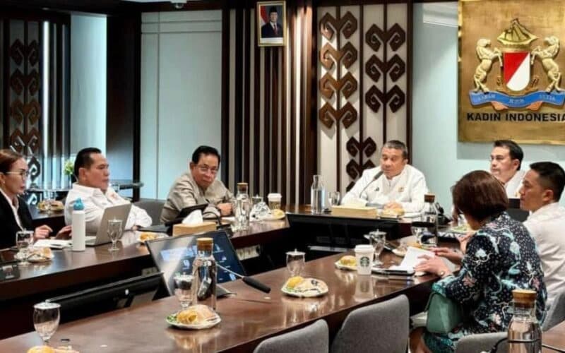 Kadin Indonesia Lepas Doni Rafansyah Penerima Beasiswa ke Lee Kuan Yew School of Public Policy NUS,